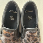 Clarks kids shoes like new, size 27