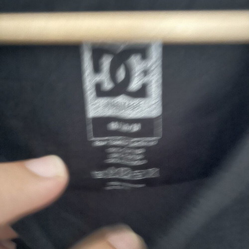 DC T-shirt like new, black, sizes M and L