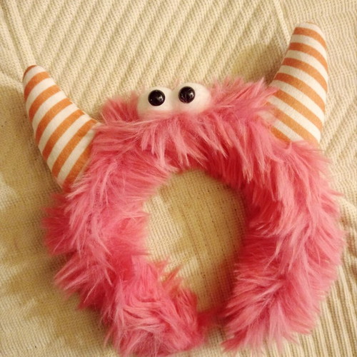 Pink furry headband and plush heart glasses new, carnival