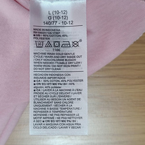 Old Navy pink children's T-shirt 10-12 years, heart pocket