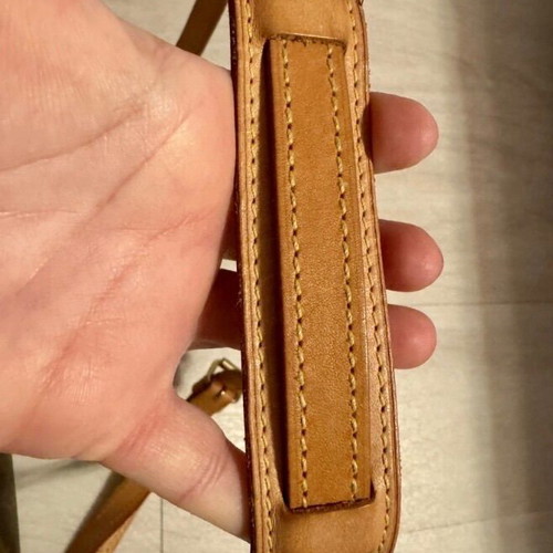 Louis Vuitton crossbody bag used, brown