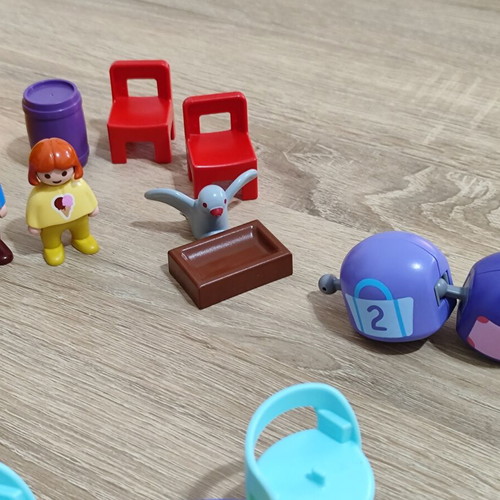 Playmobil 123 playset with figures and accessories used