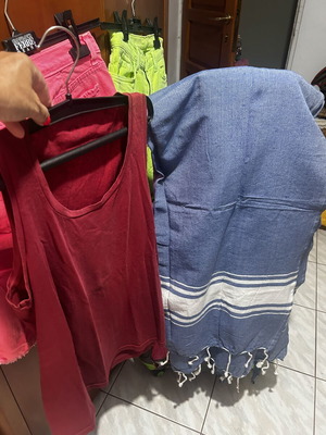 Bsb no medium burgundy blouse used and blue cotton pareo with fringes