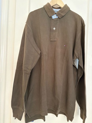 Tommy Hilfiger Polo like new, brown with blue details, size M