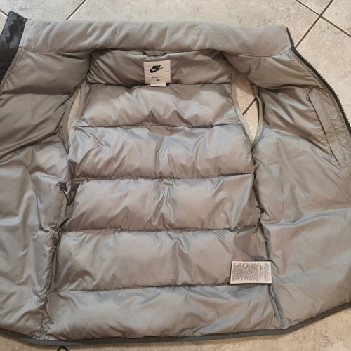 Nike vest brand new, size XS