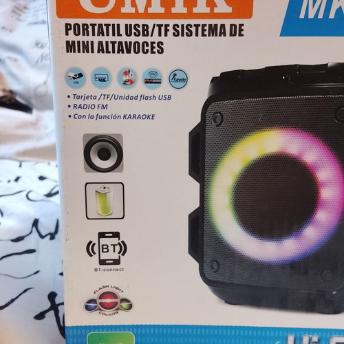 Mini Bluetooth Speaker like new with flashlight colors and karaoke