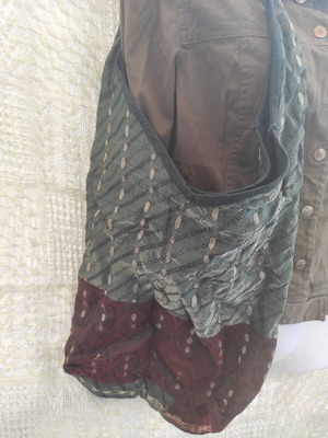 Boho shoulder bag like new, practical and unique
