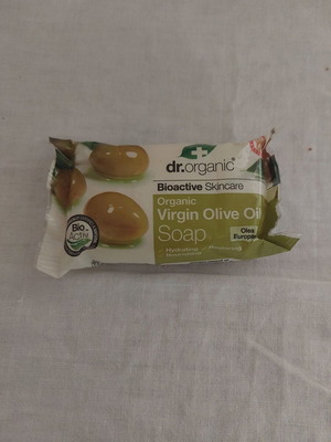 Dr.organic hydrating soap with organic virgin olive oil, green tea and teiodendro extract