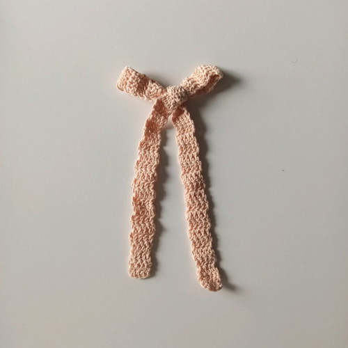 Hair bow new, handmade knitted headband