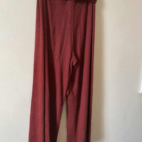 Cropped knitted pants used, red, size L