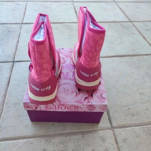 Lelli Kelly Hello Kitty Snow Boots size 26.5 new, pink