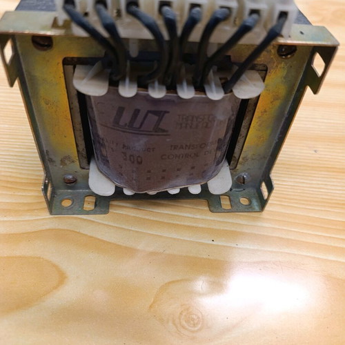 Poles transformer used M/S 380 24 42 65 135