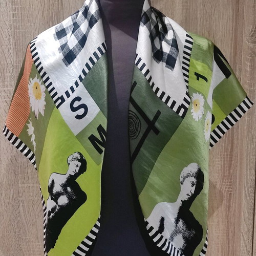 Esprit vintage scarf like new, colorful green, silk