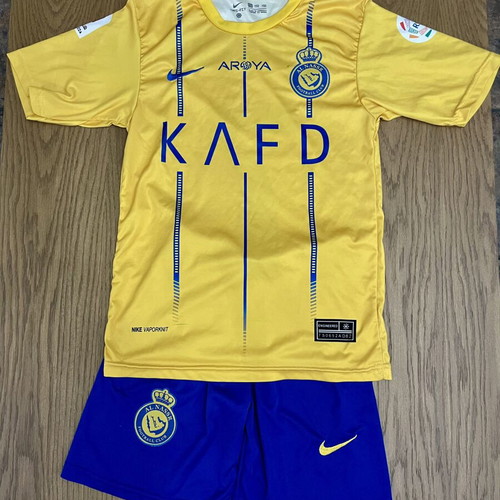 Ronaldo children's football kit, age 10, excellent condition
