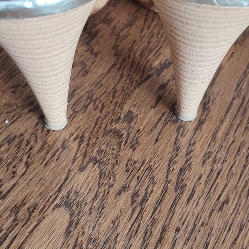 Elite leather sandals like new, gold color, size 40