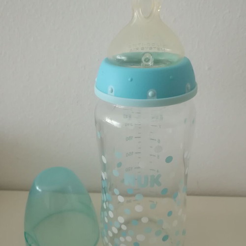 NUK First Choice glass baby bottle 240ml with silicone nipple, new, blue