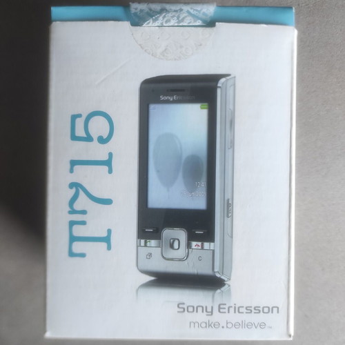 Sony Ericsson T715 box with original accessories and non-working device used