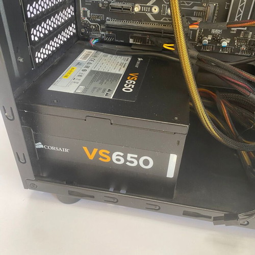 PC Components Set like new with Corsair Carbide 100R, Intel i5-7600, MSI Z270