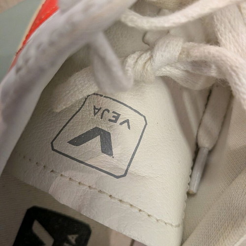 Veja athletic shoes used, size 37, white