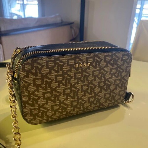 DKNY Bryant Logo crossbody bag new, black and beige