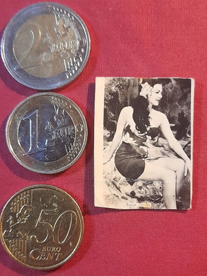 Maria Montez vintage cigarette advertising card, collectible