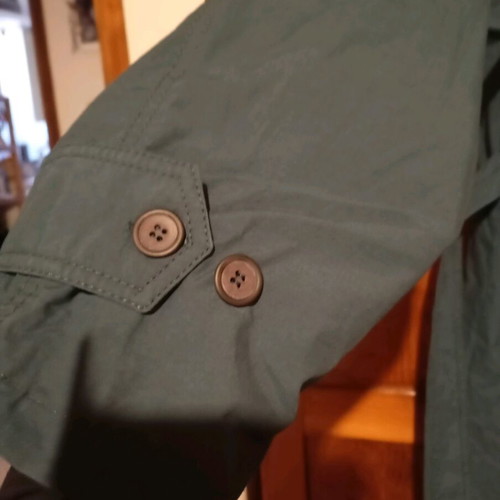 Trench coat men's green size L like new