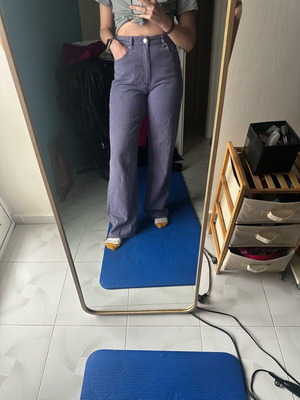 Zara high-waisted purple straight jeans like new, size 38