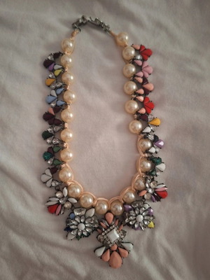 Multicolored necklace like new