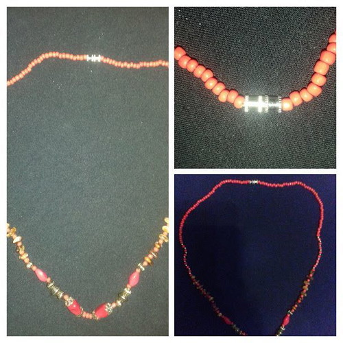 Necklace with red coral and screw clasp new