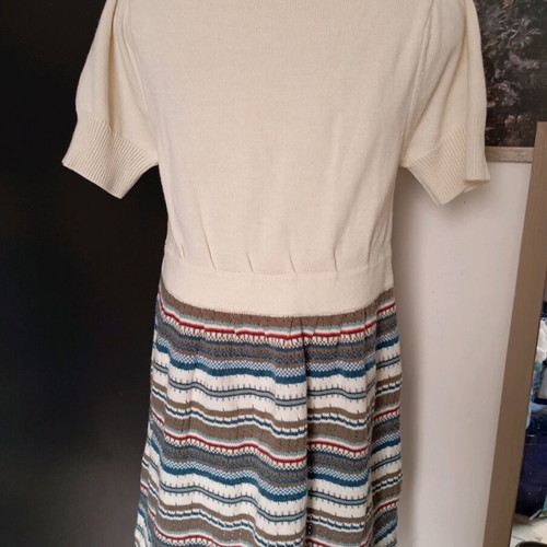 Papaya knitted women's dress size M used