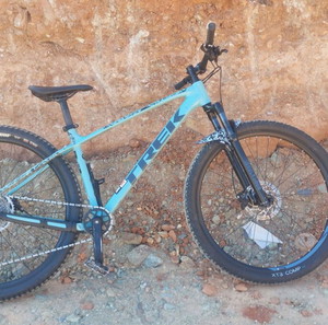 Mountain bike Trek 2024 Marlin 6 gen3 2023