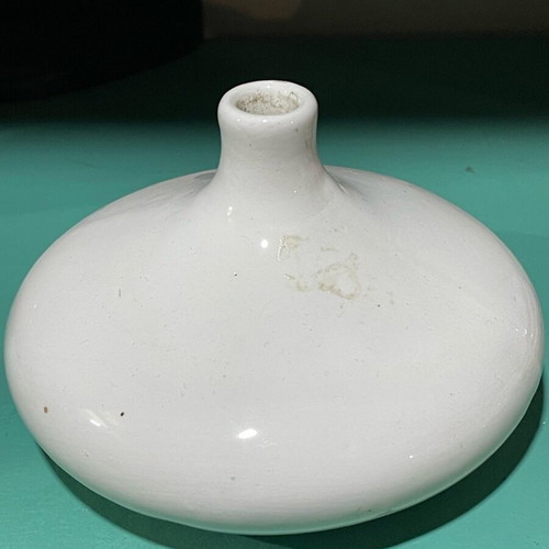 Marble and porcelain vases like new, set of two