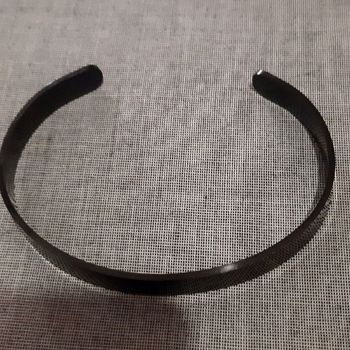 Classic men's bracelet cuff, black stainless steel