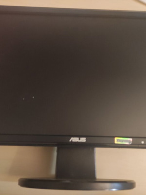 Computer Monitor broken for parts