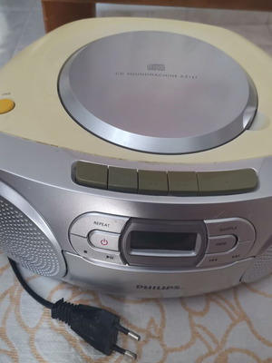 Philips φορητό ραδιόφωνο με cd player και κασετόφωνο μεταχειρισμένο για ανταλλακτικά
