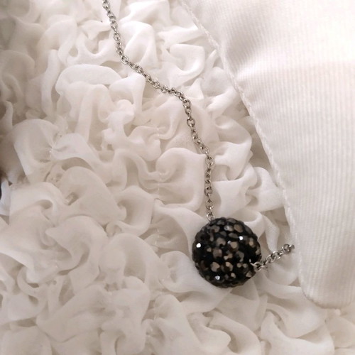 Handmade necklace with stainless steel chain in silver and sparkling pave-strass bead new