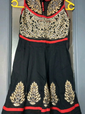 Ethnic vintage dress used, black and red