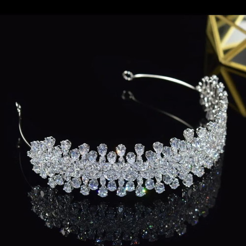 Silver tiara/headband new with large zircons for wedding or formal occasion