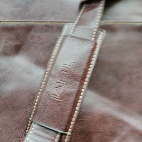 TUMI brown leather business bag like new