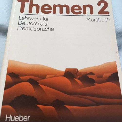 Themen 2 Kursbuch German language book like new