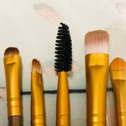 Makeup brush set of 13 pieces like new