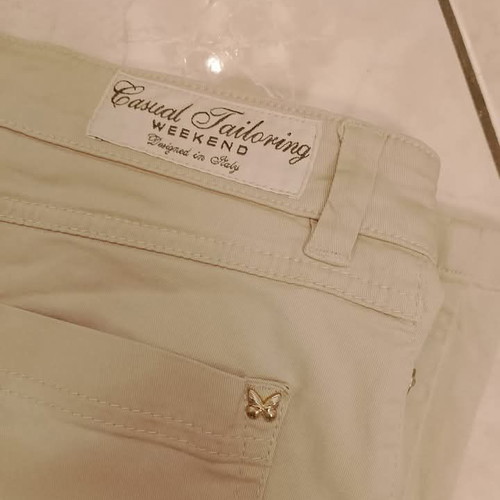 Παντελόνι Max Mara μεταχειρισμένο, μέγεθος M, μπεζ