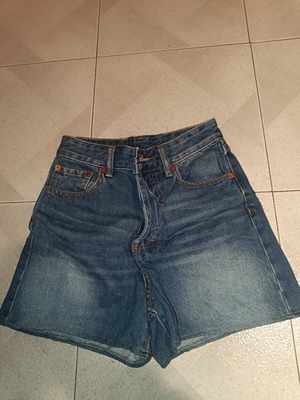 Σορτσάκι Pull & Bear σαν καινούργιο, μέγεθος XXS