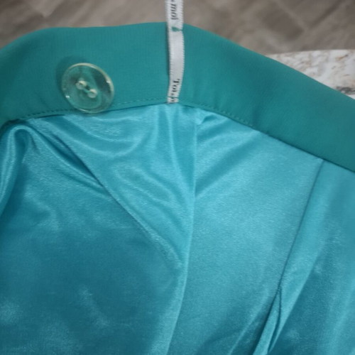 Toi & Moi emerald wrap skirt, size S, like new