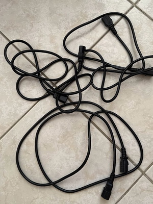 IEC C13 to C14 Power Cables DHT86 set of 2 like new, 10A 250V