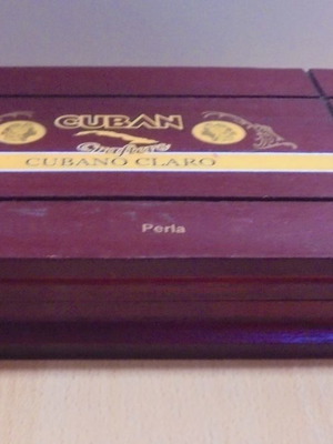 Cuban Perla παλιό ξύλινο κουτί πούρων άδειο μεταχειρισμένο