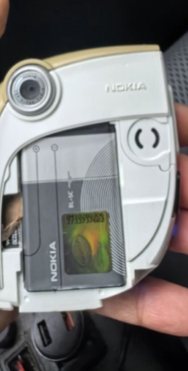 Nokia 7600 used gray phone without back… - € 120,00 - Vendora.cy