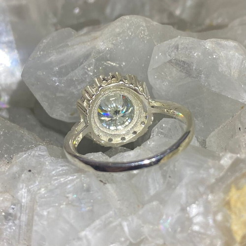 Silver ring with moissanite, new, size 16mm