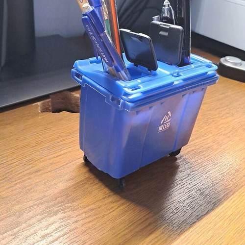 Pen holder used, trash bin design