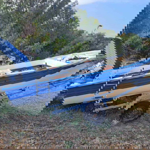 βάρκα για ψαρεμα